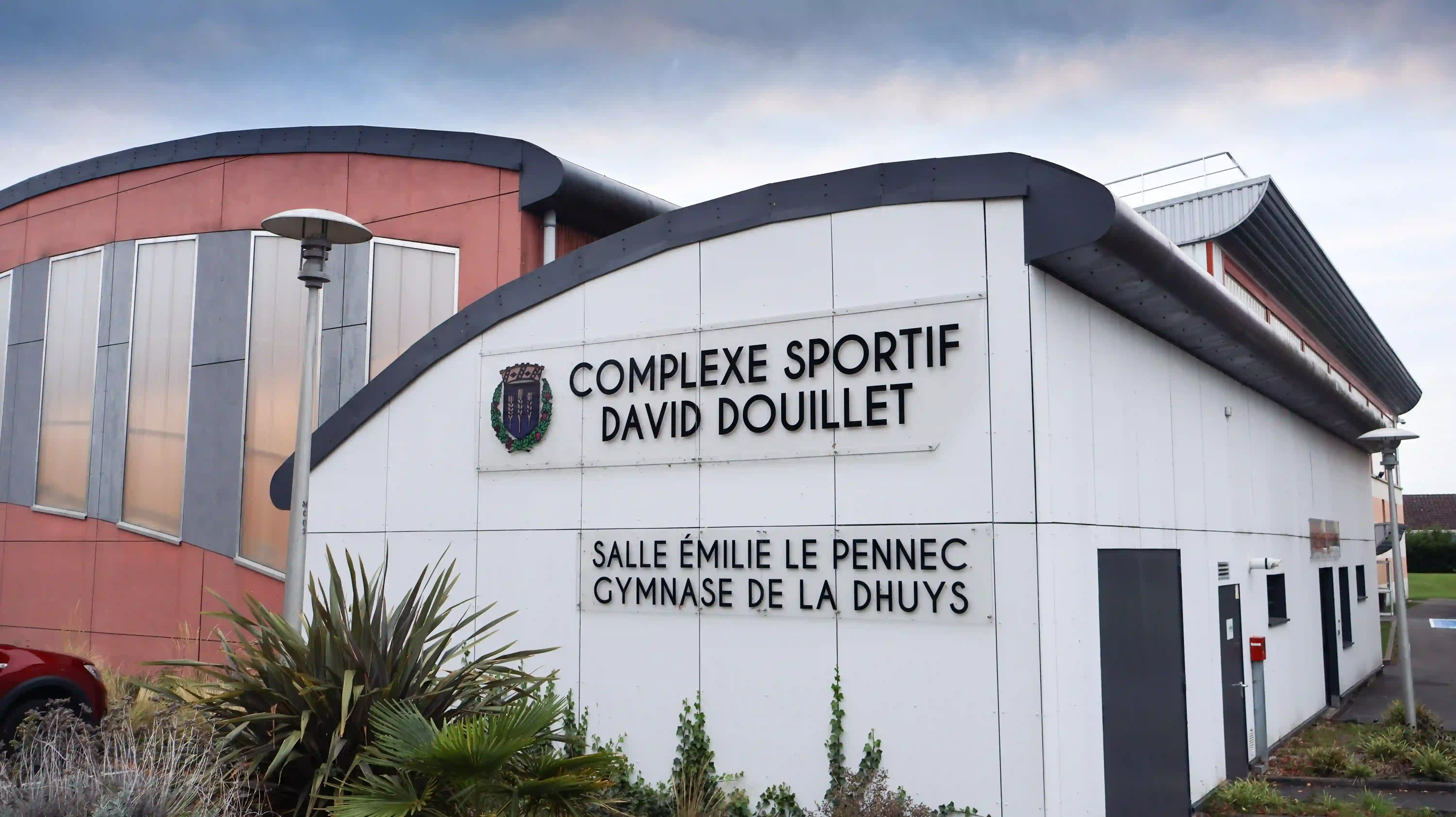 Bandeau Complexe Sportif